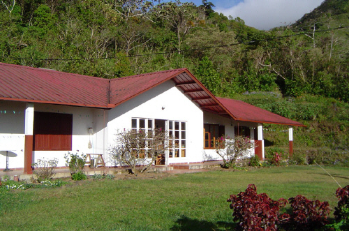 FSLodge.jpg (182138 bytes)